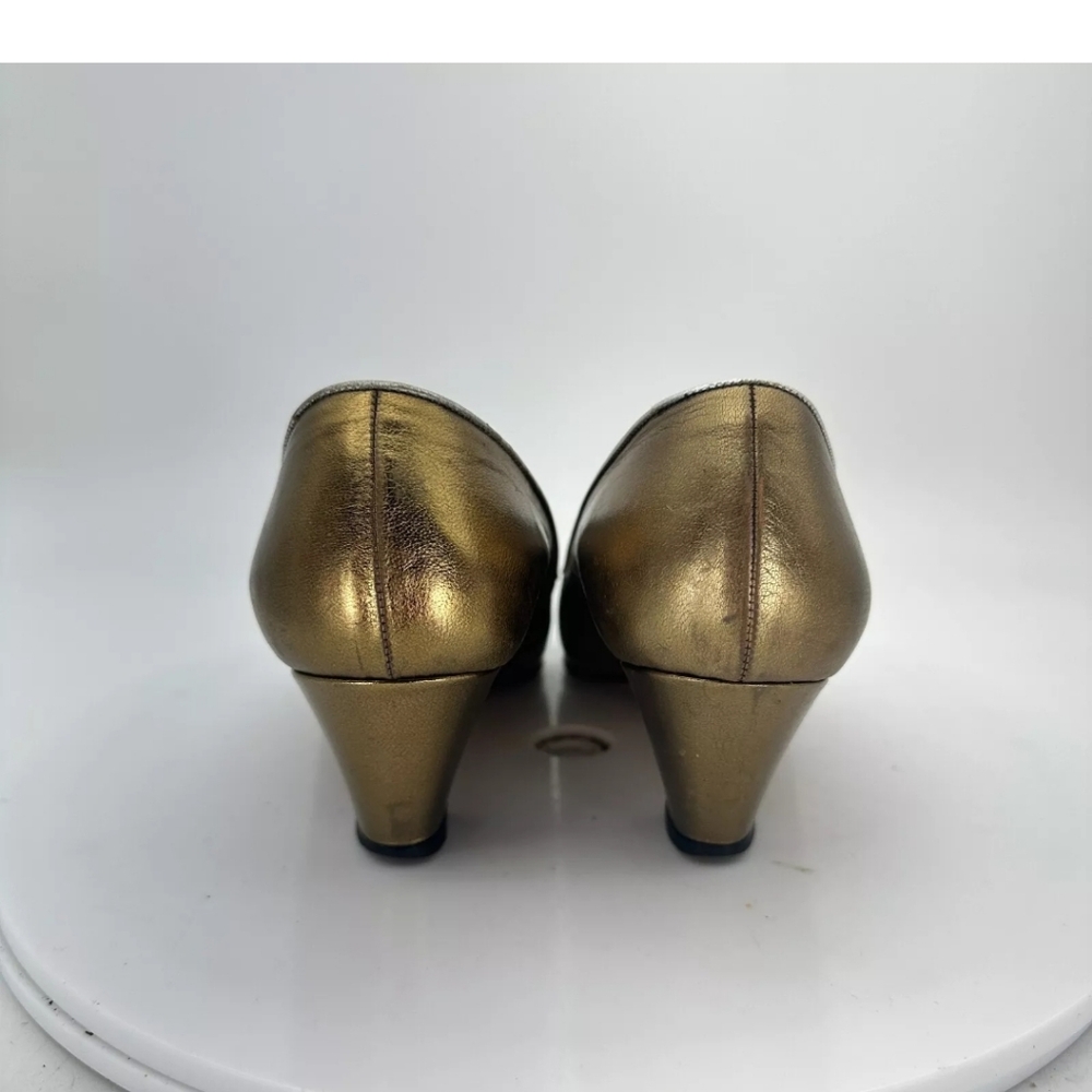Gucci Women Size EU 35.5 AA US 5 Gold Leather Point Toe Heel Shoes - Picture 14 of 16